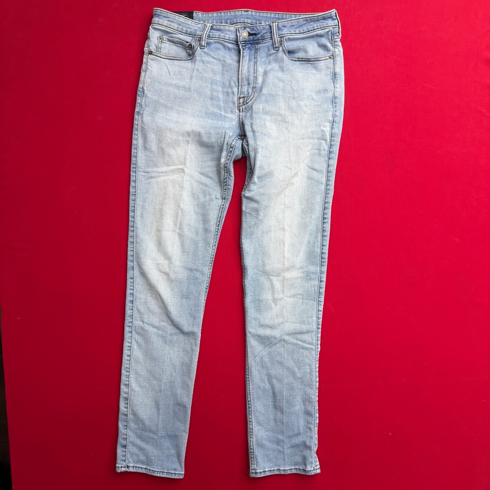 Abercrombie & Fitch Rustin Athletic Slim Jeans Light Wash Blue 32x34 Men